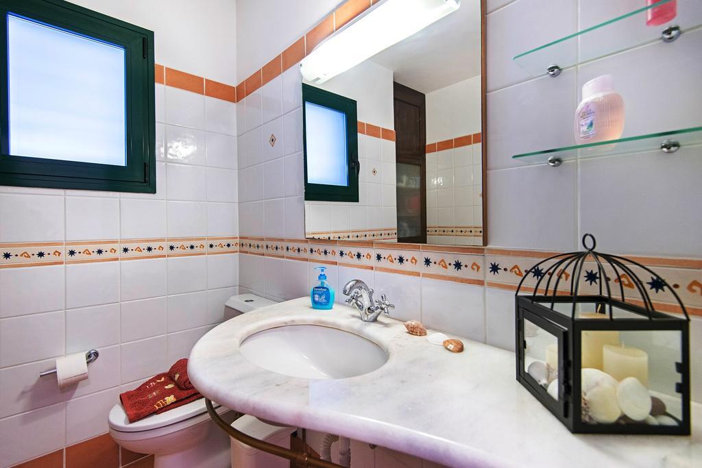 Villa Akti Lakhania Ngoại thất bức ảnh